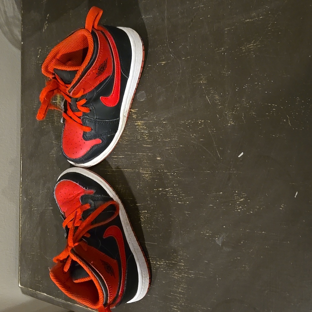Toddler air jordan 1s